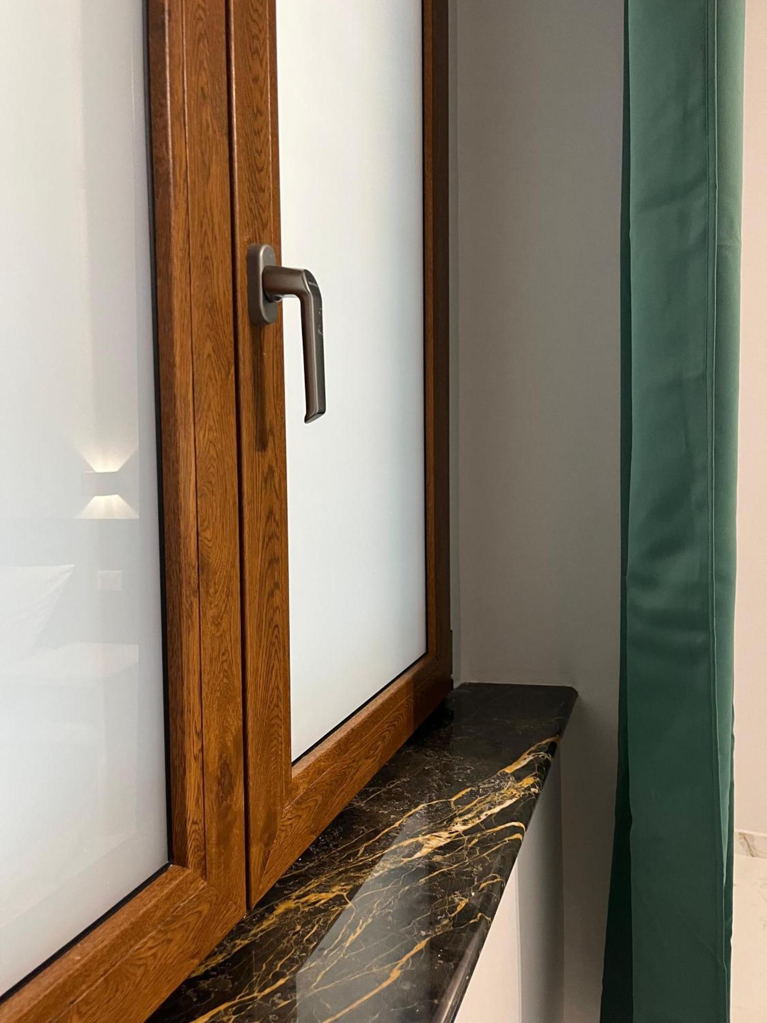 B&B Cadifra Portapiccola Napoli Bagian luar foto