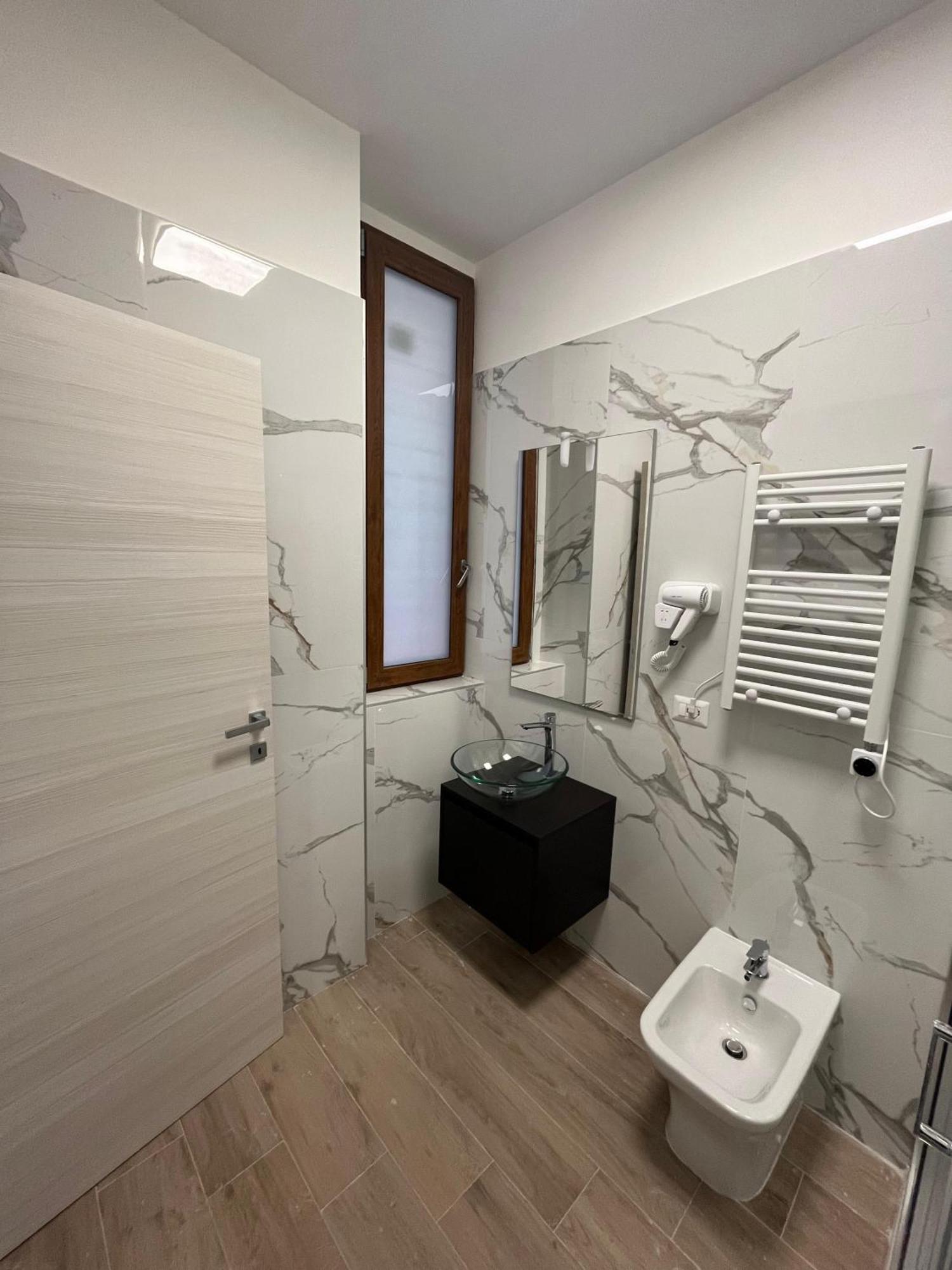 B&B Cadifra Portapiccola Napoli Bagian luar foto
