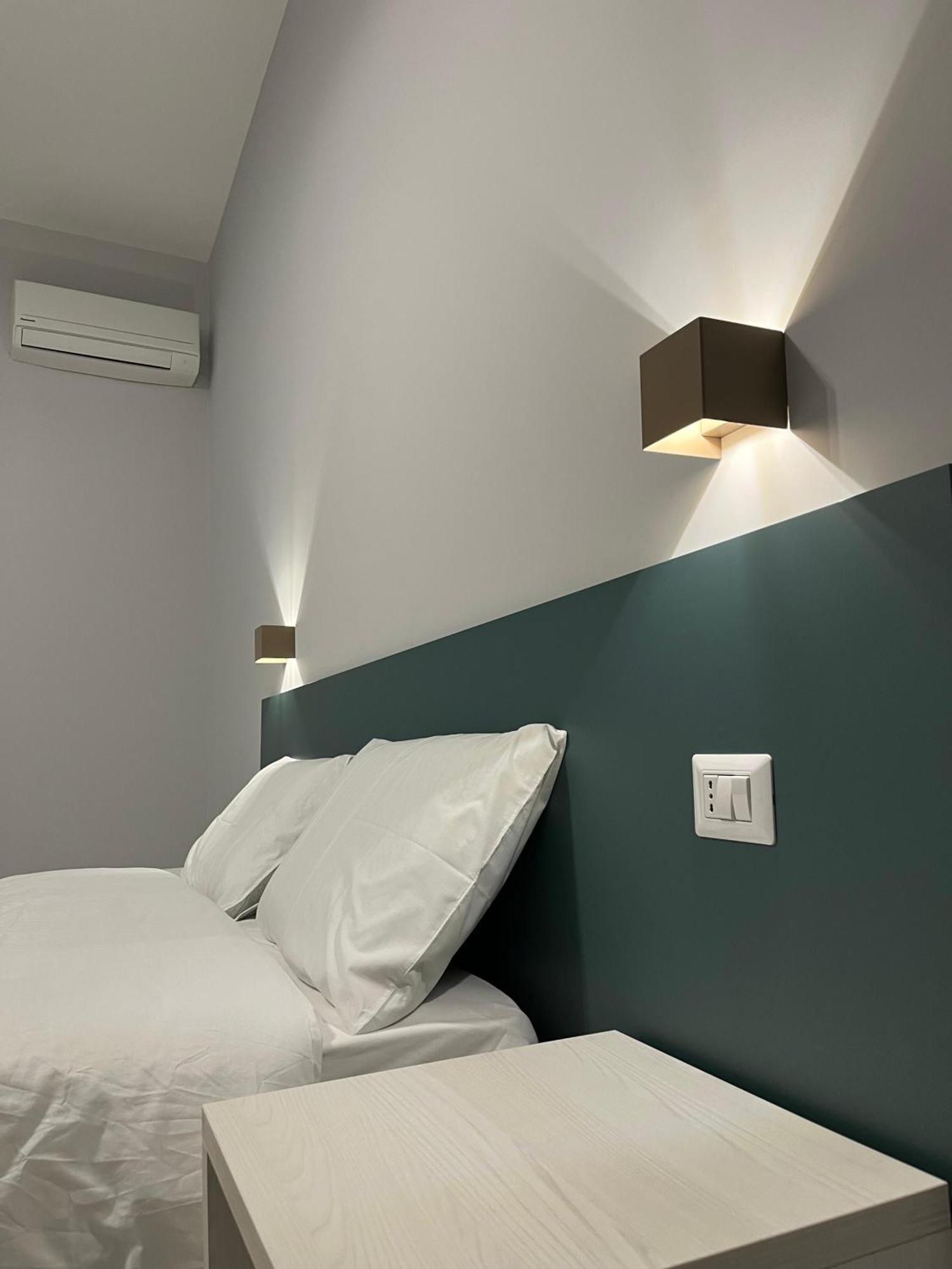 B&B Cadifra Portapiccola Napoli Bagian luar foto